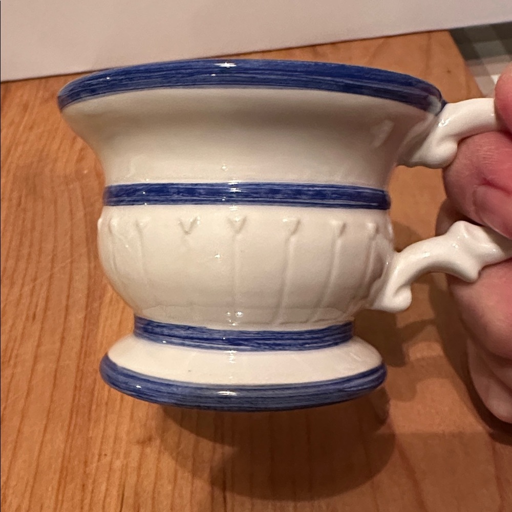 Vintage Dept 56 two sisters tea/coffee pot with four cups - Picture 14 of 16